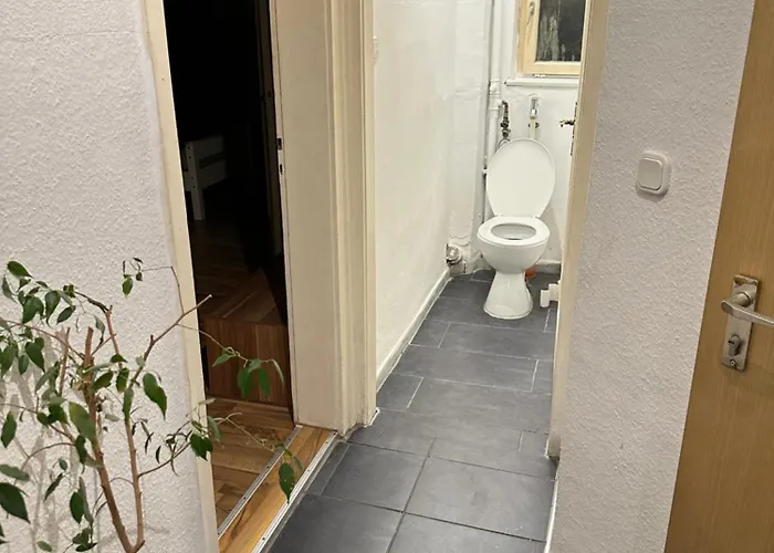 Lejlighed Fuer Bis Zu 6 Personen Naehe Cannstatter Wasen, Porsche-arena, Mercedes-benz Arena Stadion Stuttgart